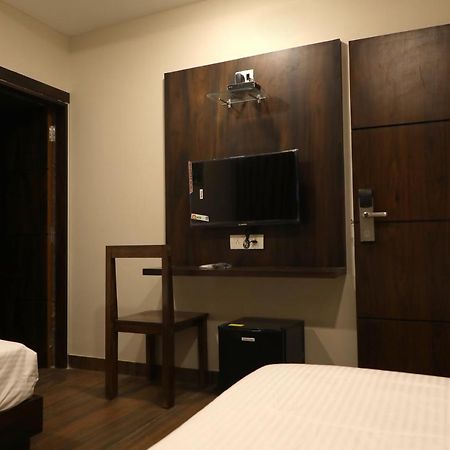 Hotel Nest Bhuj Εξωτερικό φωτογραφία