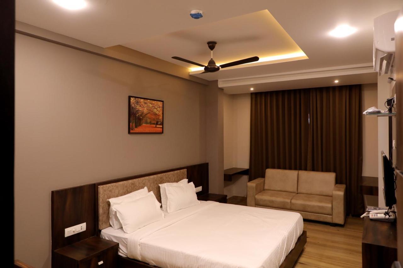 Hotel Nest Bhuj Εξωτερικό φωτογραφία