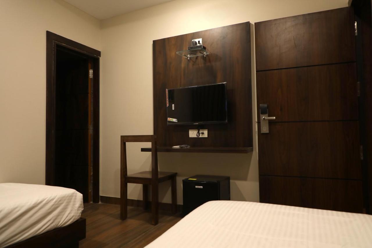 Hotel Nest Bhuj Εξωτερικό φωτογραφία
